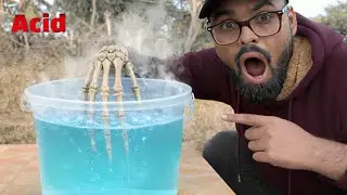 Piranha Solution: How Sulfuric Acid and Hydrogen Peroxide Become So Reactive.