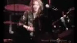 Roger Taylor - Drum Solo [Live In Tokyo 1975]