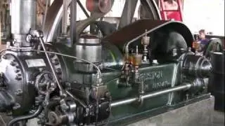 RUSTON - AN  ENGLISH  SIDE SHAFT ENGINE