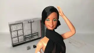 Barbie Basics Look 4 Collection 1 Fashion Pack Featuring Hawaiian Superstar Barbie