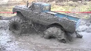 Outlaw Boggers, Latson Rd Mud Bog.... 72 GMC with 60