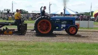 Fordson Major 6 cil. trekkertrek Vragender 2014