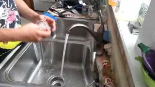 HOW TO CLEAN GLASS BONGS!!