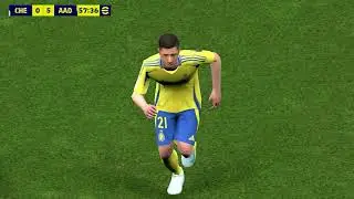 Lewandowksi sick half volley assisted by Bellingoat🐐🐐