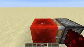 Minecraft snapshot 14w25b (Redstone duplication glitch) Patched in (14w26c)