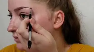 How I do my brows using Benefit Cosmetics brow products.