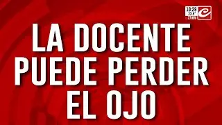 Madre de alumno agredió brutalmente a una maestra a la salida del colegio