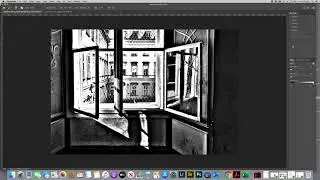 Using smart filters to add the unsharp mask in Photoshop