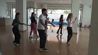 Baile, yoga y pilates en Youmove Dance Studio.