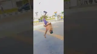 So cool #rap #flip #backflip #stuntvideo #fypシ゚viral #shorts #parkour