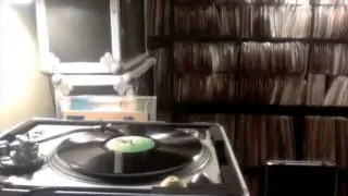 The Uniques-Two Faced People Extended