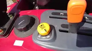 2018 Mahindra eMax 20S HST MFWA Compact Tractor w/Midmount 50