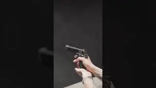 #Short Tir au pistolet f&eacute;minin