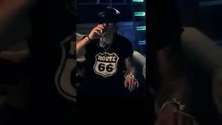 Slash Reacts To Axl Rose's Funny Moments