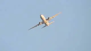 (RARE!) U.S. Navy Boeing P-8 Poseidon - 3 Flybys