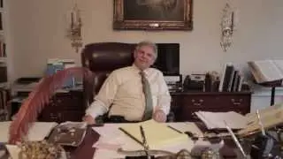 Dr. Robert Norris introduces 