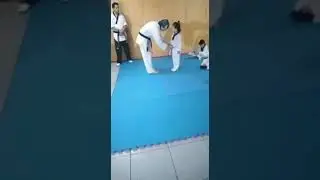 cintur&oacute;n blanco punta amarilla