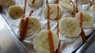 Banoffee poke cake (quick and easy) | Just Anya