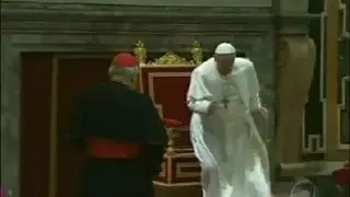 Papa Francisco tropeça em encontro com cardeais