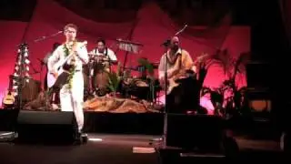 MAKANA sings FADO in The Royal Hawaiian 2009