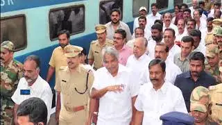 Morphed photo of Oomman Chandy with covicted one, rises controversy