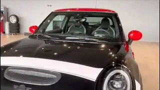 MINI JOHN COOPER WORKS PAT MOSS EDITION