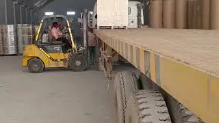 Heavy ODC Cargo Loading at Mundra Port | PLS Truck 🚚🔥 || #Mundra #MundraPort #ODCCargo #HeavyDuty