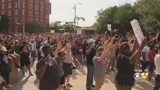Vigil At Dallas Police HQ Calls For Healing, Change