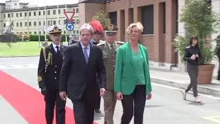 Gentiloni visita il Comando Operativo di vertice Interforze