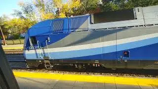 Race commuter train AMT/EXO