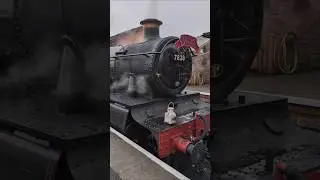 SANTA EXPRESS: WSR Christmas train waits at Bishops Lydeard (Part 2)