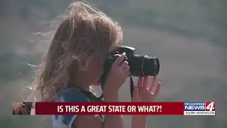 A 7-year-old professional photographer specializes in colorful Oklahoma sunsets