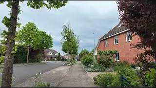 Peaceful German neighbourhood walk to old castle grounds | Binaural 4K
