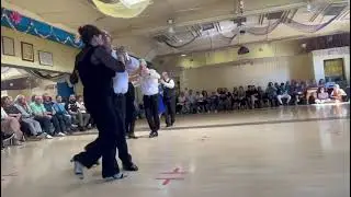 Balli Di Gruppo, Linda - BACHATANGO AZUL
