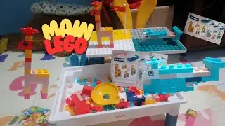 Bermain Lego, membuat hewan jerapah dan ikan paus 