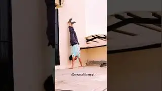 Handstand flexibility Drill 🔥💪❤️#monafitnesst #shorts #trending #yoga #viral #yt