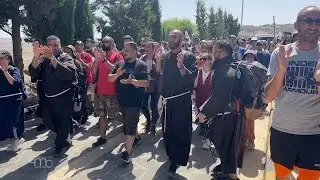 The welcome at Mount Nebo