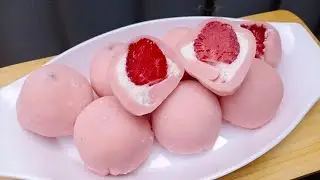 Membuat Mochi yang mudah dengan isian cream dan strawberry yang enakk