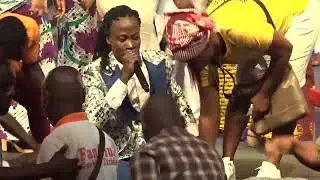 Bi Kalou Glizan au Palais de la Culture : Jamais poteau
