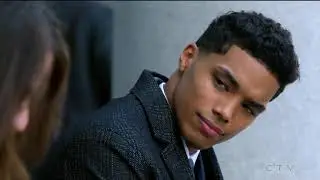 Gabriel Maddox /Rome Flynn  (flirt scene) -  How to Get Away With Murder #5