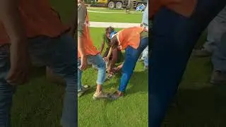 Mobile crane Safety device fixing #constructionequipment #construction