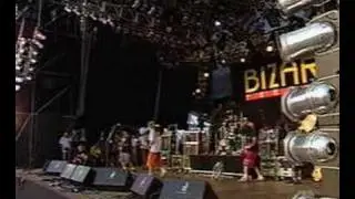 NOFX - Mean People Suck (Live)