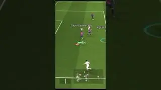 Goalkeeper 😅😅#pes2025 #pes2024 #efootball#explore#youtubeshorts #subscribe #legendaryplayer