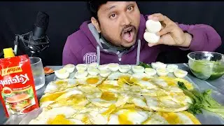32PIC EGGS EATING??CHALLENGE WITH KETCHUP WATCH FULL VIDEO #mukbang #eggs #pork #shorts #challenge