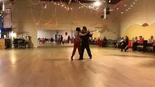 Argentine Tango multi Steps: Atrapadita/ foor trap Ganchos Sacadas, Ochos      www.tangonation.com
