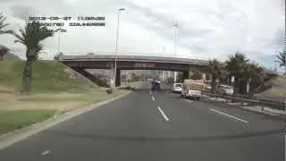 Bad Driving - Table Bay Blvd, Foreshore, Cape Town 2