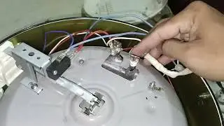Jalur kabel rice cooker yang menggunakan switch berkaki 2