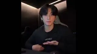 Jungkook live on Weverse! he looks so adorable!😭🎀🫶🏻 #bts #Jungkook #shorts #jungkooklive #btslive#jk