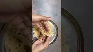 Street Style Cheesy Paneer Paratha 😍 | Crispy Outside, Soft Inside 🤤 | Indian Breakfast Shorts