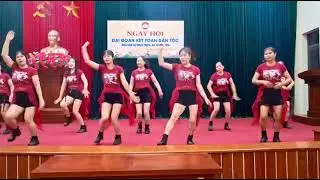 Bay (thu minh ) Clb d&acirc;n vũ Nhạc Miếu Như Quỳnh
